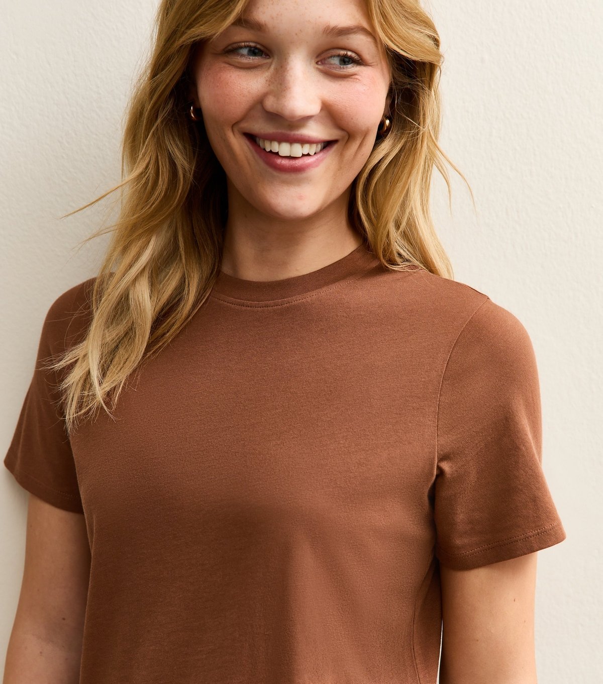 New Look Women's Burnt Orange Cotton Crew Neck T-Shirt New Look - 3