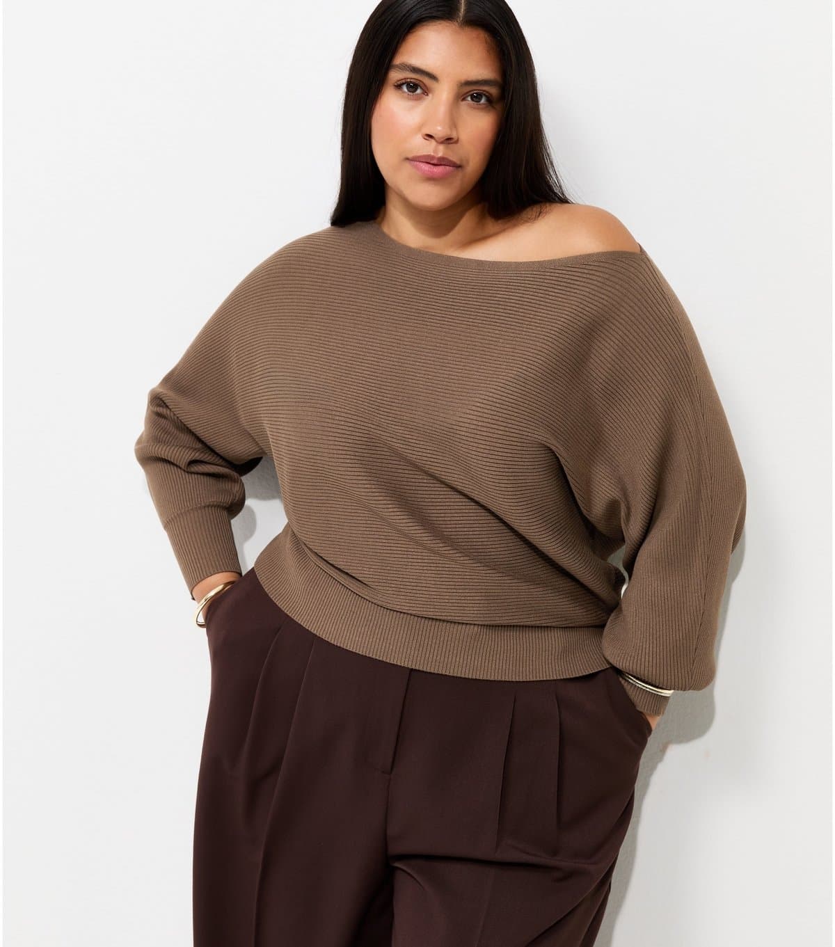 New Look Women's Plus Size Dark Mink Ribbed Knit Slash Neck Batwing Sleeve Top Curves New Look