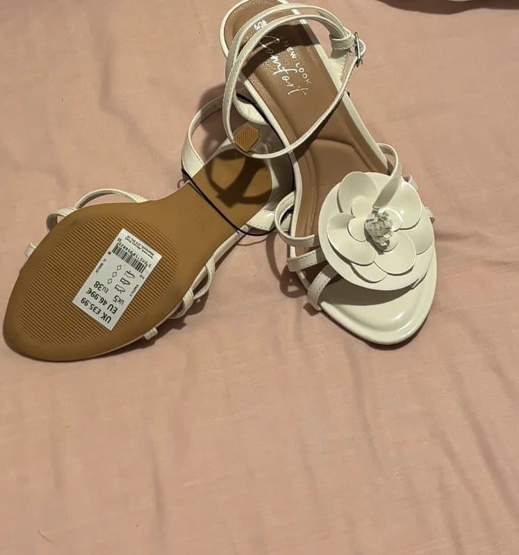 New Look Flower heels size 5 New Look