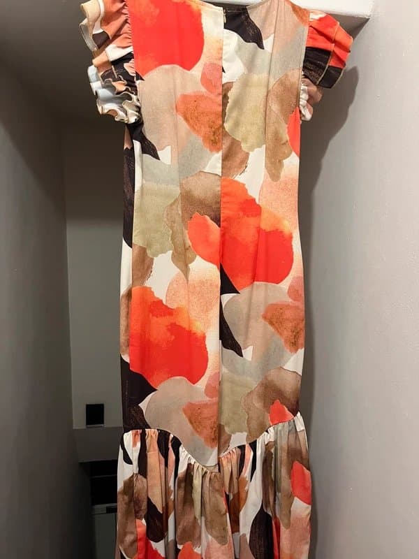 Never Fully Dressed Never fully dressed midi dress