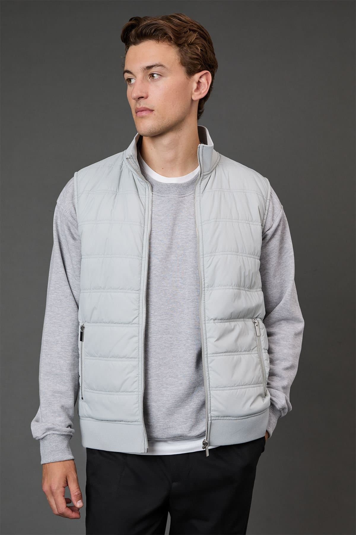 Burton Burton Men's Hybrid Quilted Gilet in Light Grey