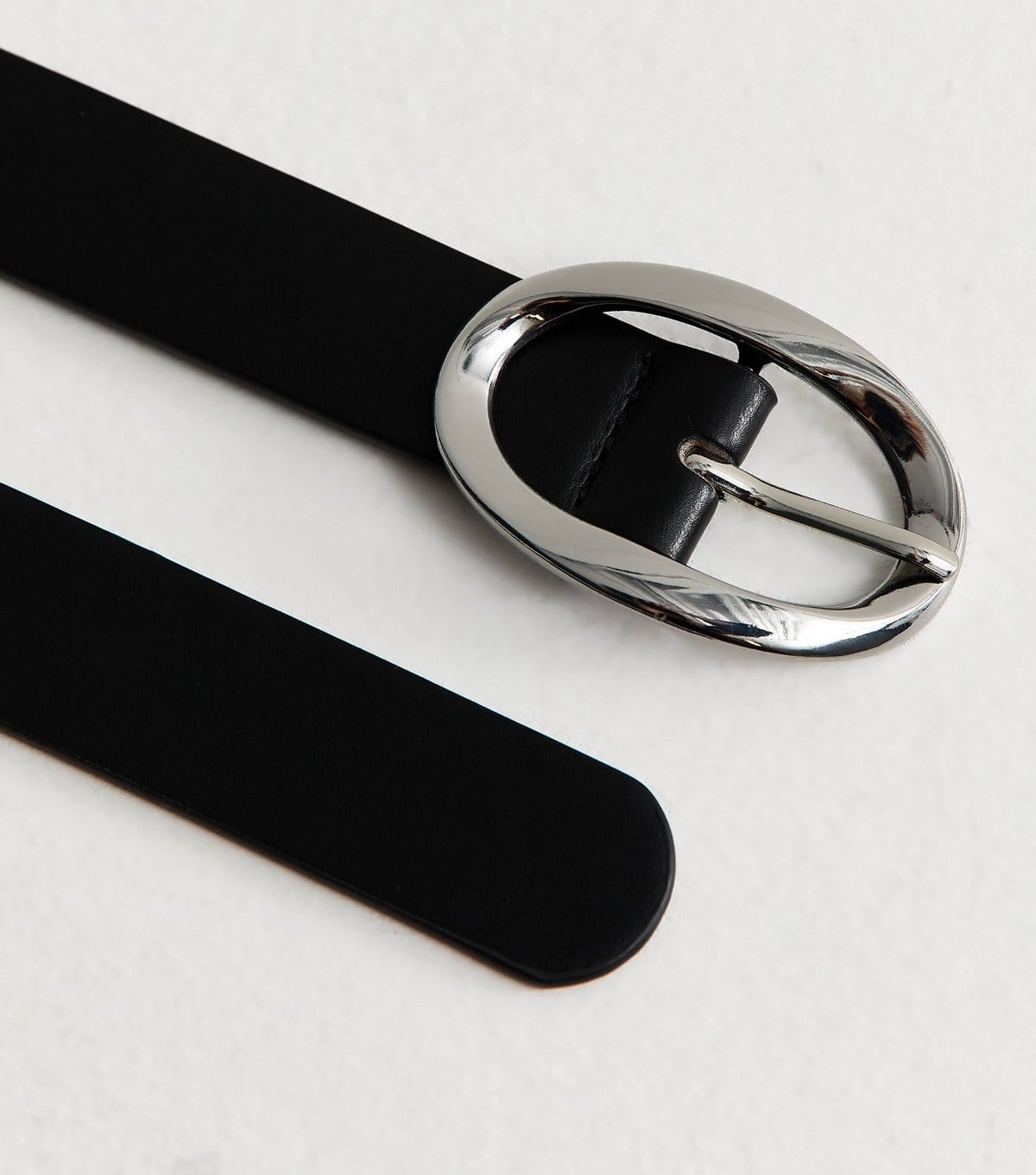 New Look Black Faux Leather Oval Buckle Belt New Look - 4