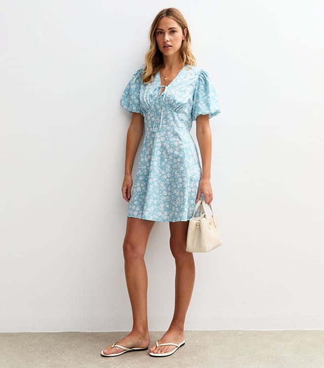 New Look Women's Blue Floral Print V-Neck Mini Dress New Look - 2