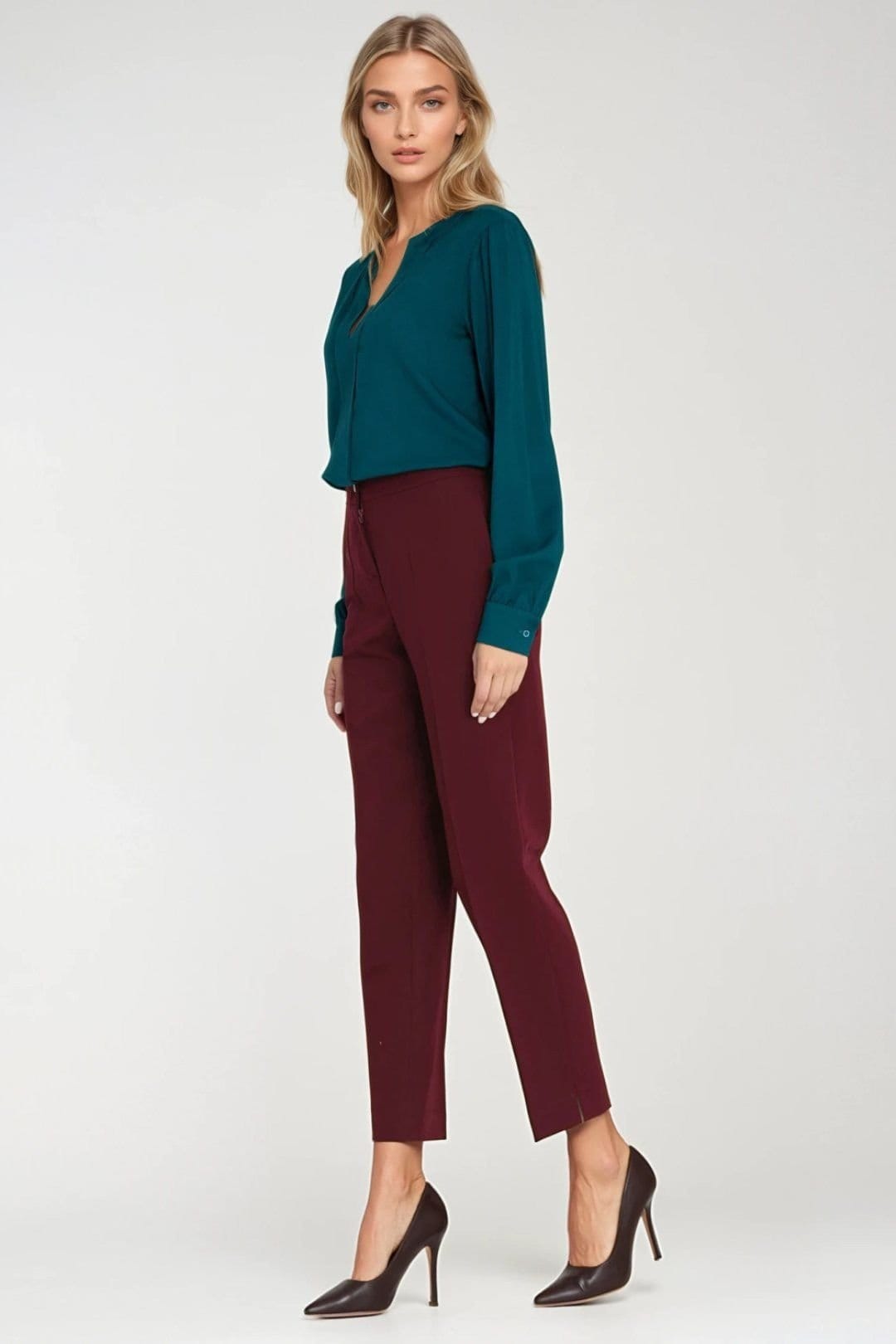 Love Lace Love Lace Women's Classic V Neck Viscose Pleated Blouse in Green - 4