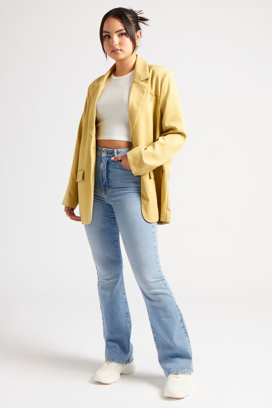 Urban Bliss Urban Bliss Women's Oversized Blazer in Light Green - 3