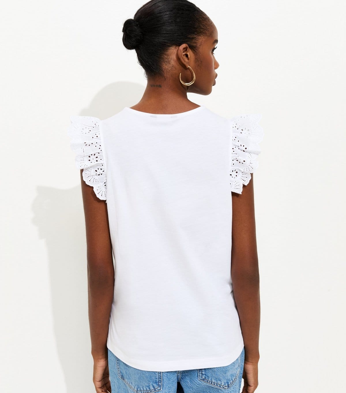 New Look Women's White Broderie Frill Sleeve Top New Look - 4