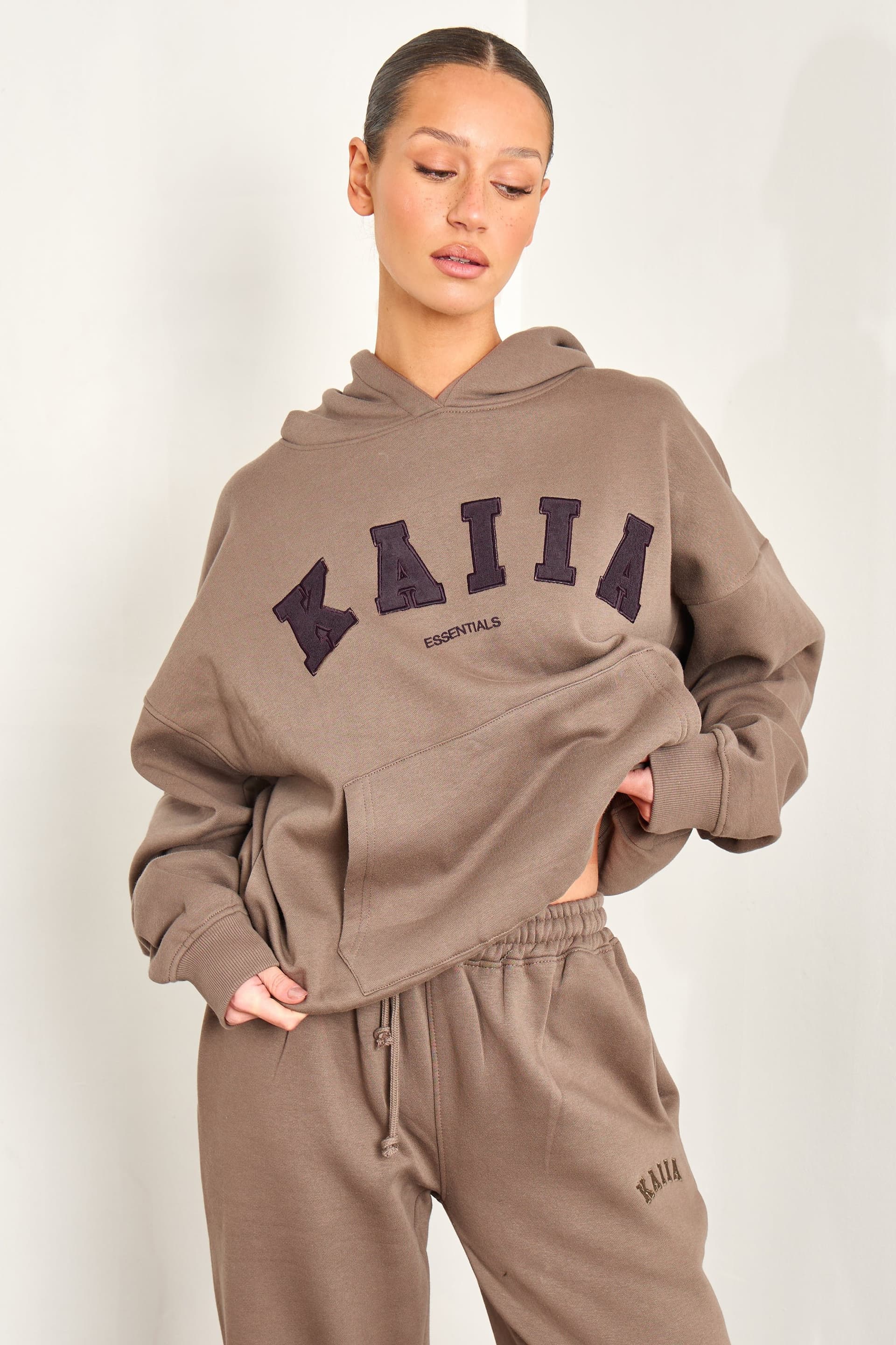 Kaiia Kaiia Essentials Biscuit Oversized Hoodie