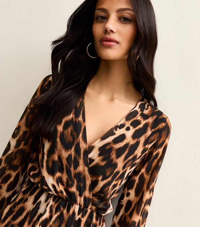 Gini London Women's Animal Print Wrap Elasticated Waist Mini Dress Gini London New Look - 2