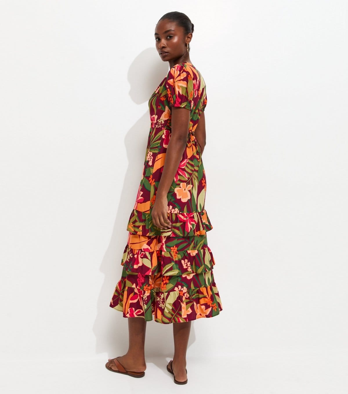 New Look Women's Red Floral Short Sleeve Tiered Midi Dress New Look - 4