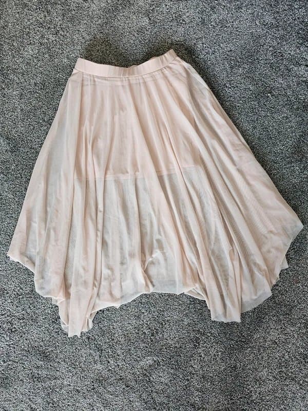 New Look New Look Nude Chiffon Skirt Size 8