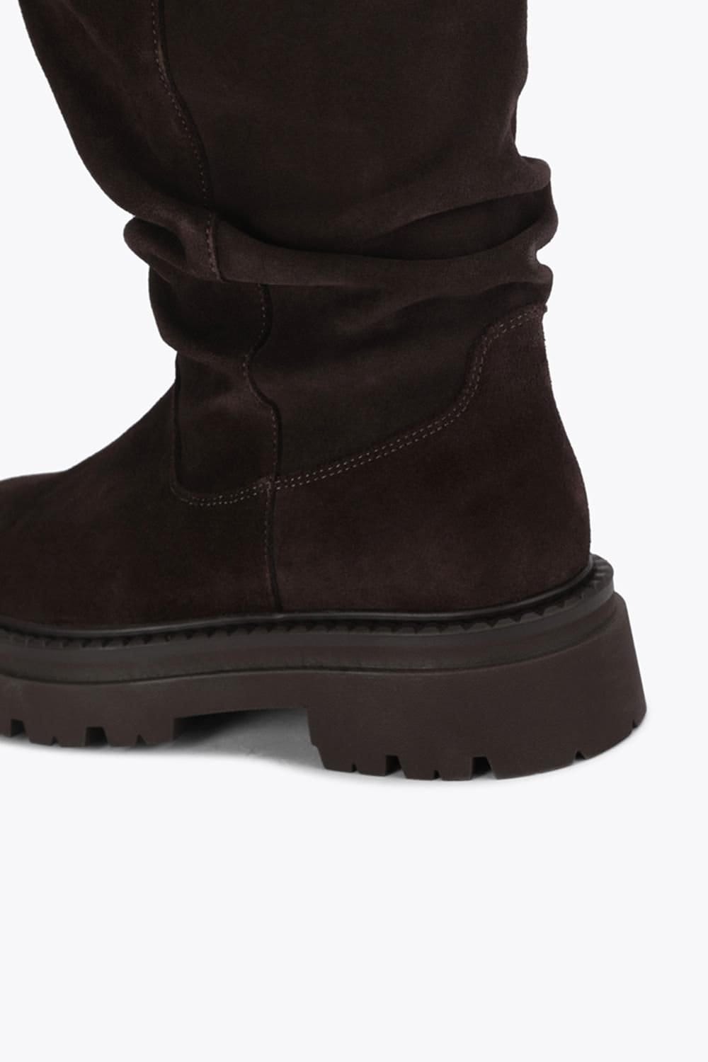 Steve Madden STEVE MADDEN Women's 'Kiona 015' Suede Boots in Dark Brown - 4