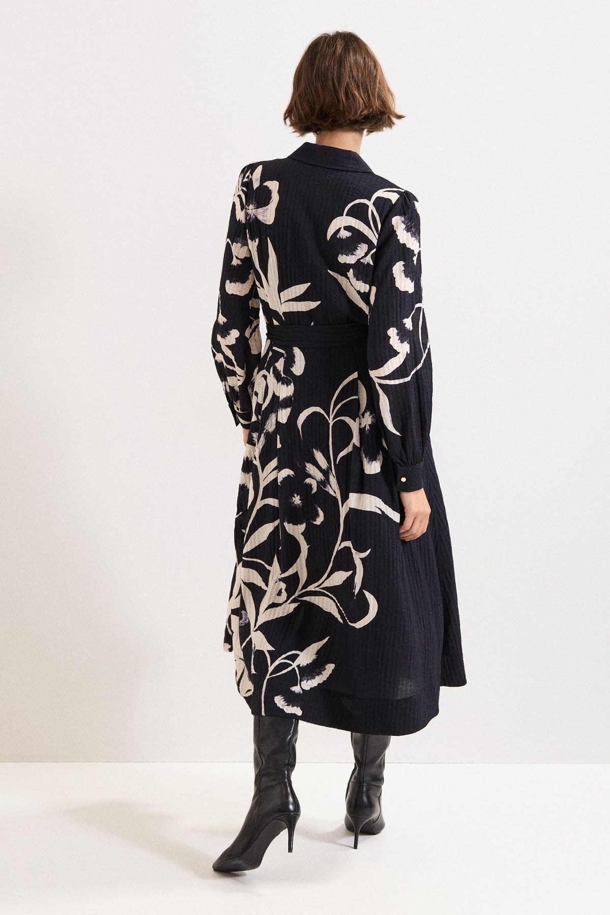 Phase Eight Phase Eight Women's Natalie Floral Collared Midi Shirt Dress in Black - 4