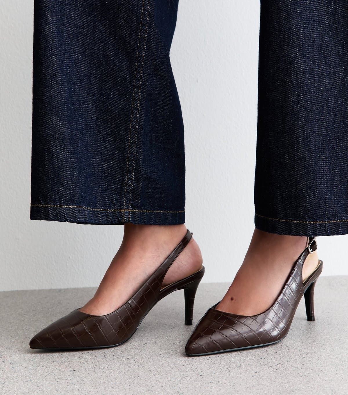 New Look Women's Extra Wide Fit Brown Textured Slingback Court Shoes Vegan New Look