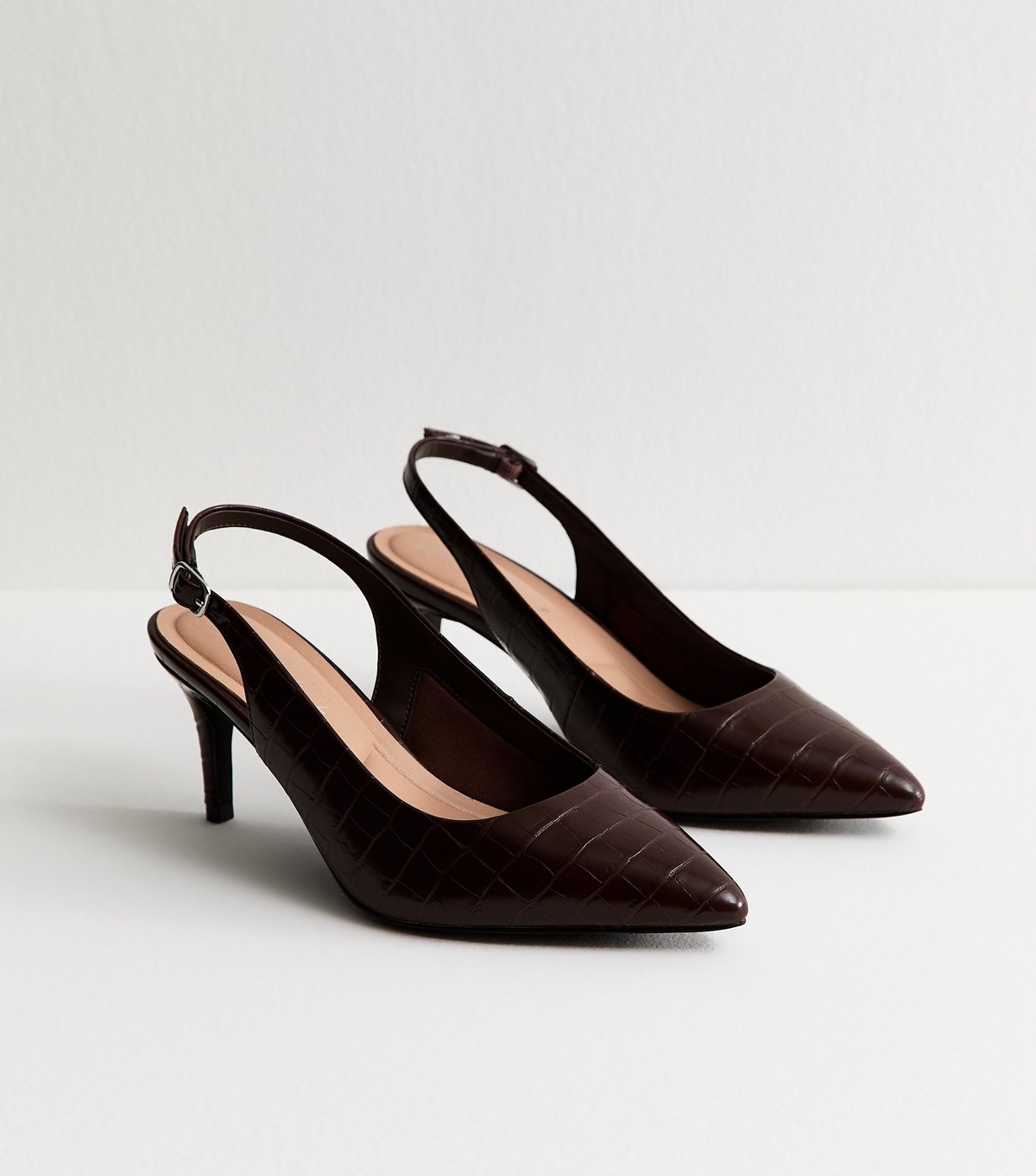 New Look Women's Extra Wide Fit Brown Textured Slingback Court Shoes Vegan New Look - 3