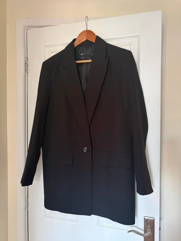 ASOS Design Stradivarius Tailored Black oversized Blazer Longline 10