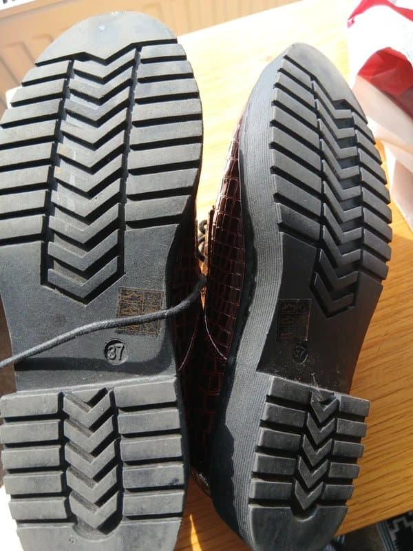 Topshop Size 4 burgundy Topshop shoes
