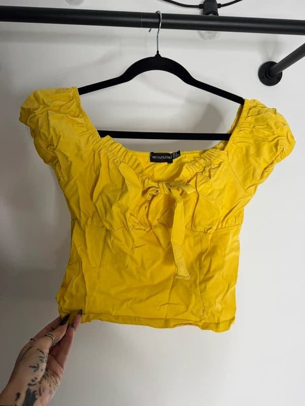 PrettyLittleThing Yellow Summer Top