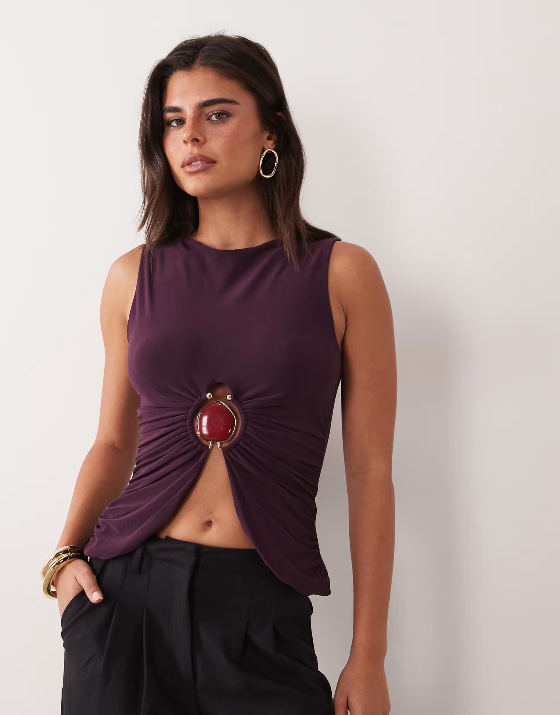 ASOS ASOS DESIGN hardware top in plum