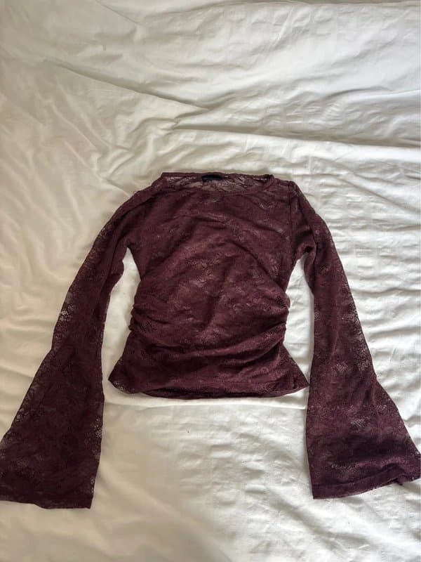 ASOS Asos burgundy lace long sleeve lace mesh top - size M
