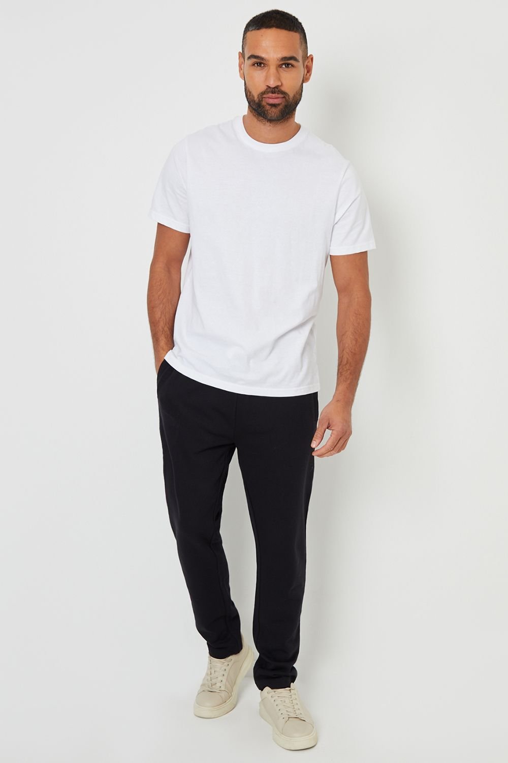 Threadbare Threadbare Men's 'Mar' Straight Leg Joggers in Black - 3