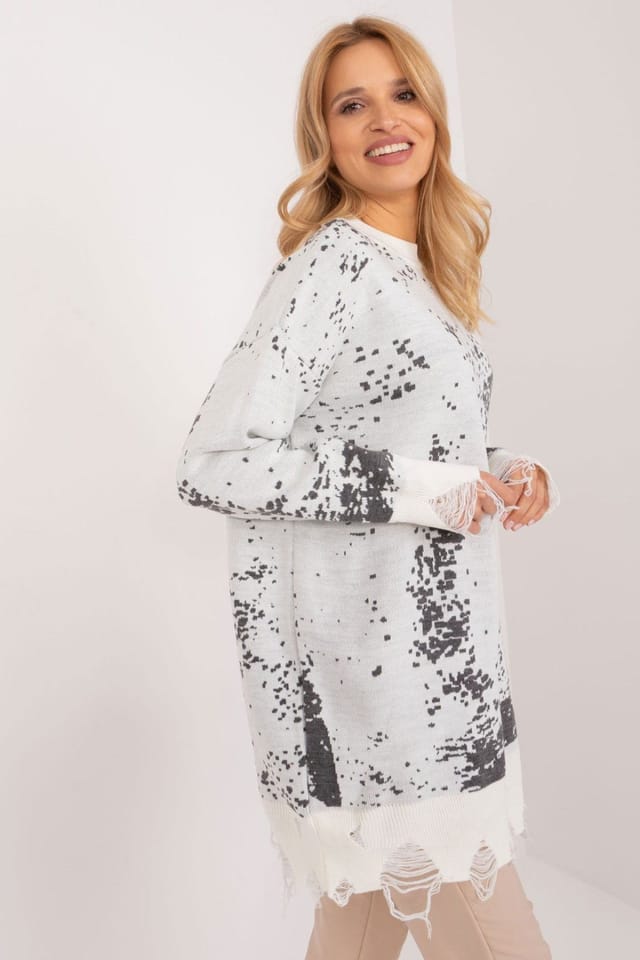 Love Lace Love Lace Women's Oversized Everyday Sweater with Print in White - 2