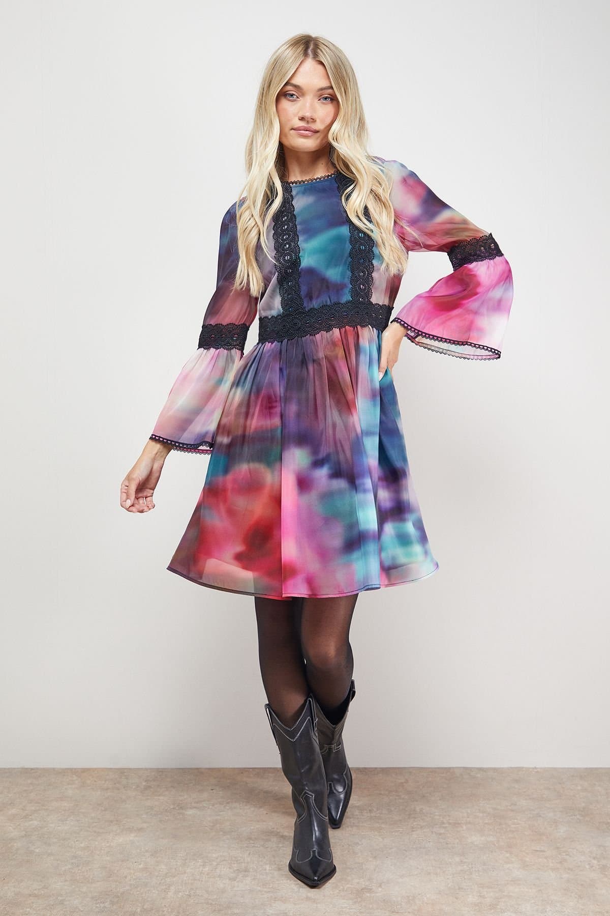 Oasis Oasis Women's Lace Trim Fluted Sleeve Mini Prom Dress