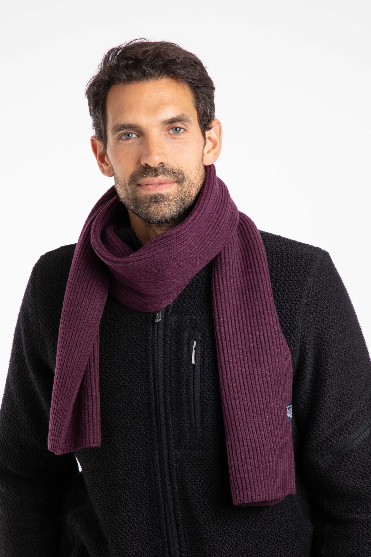 Weird Fish Weird Fish Men's Stornoway Ribbed Scarf in Aubergine