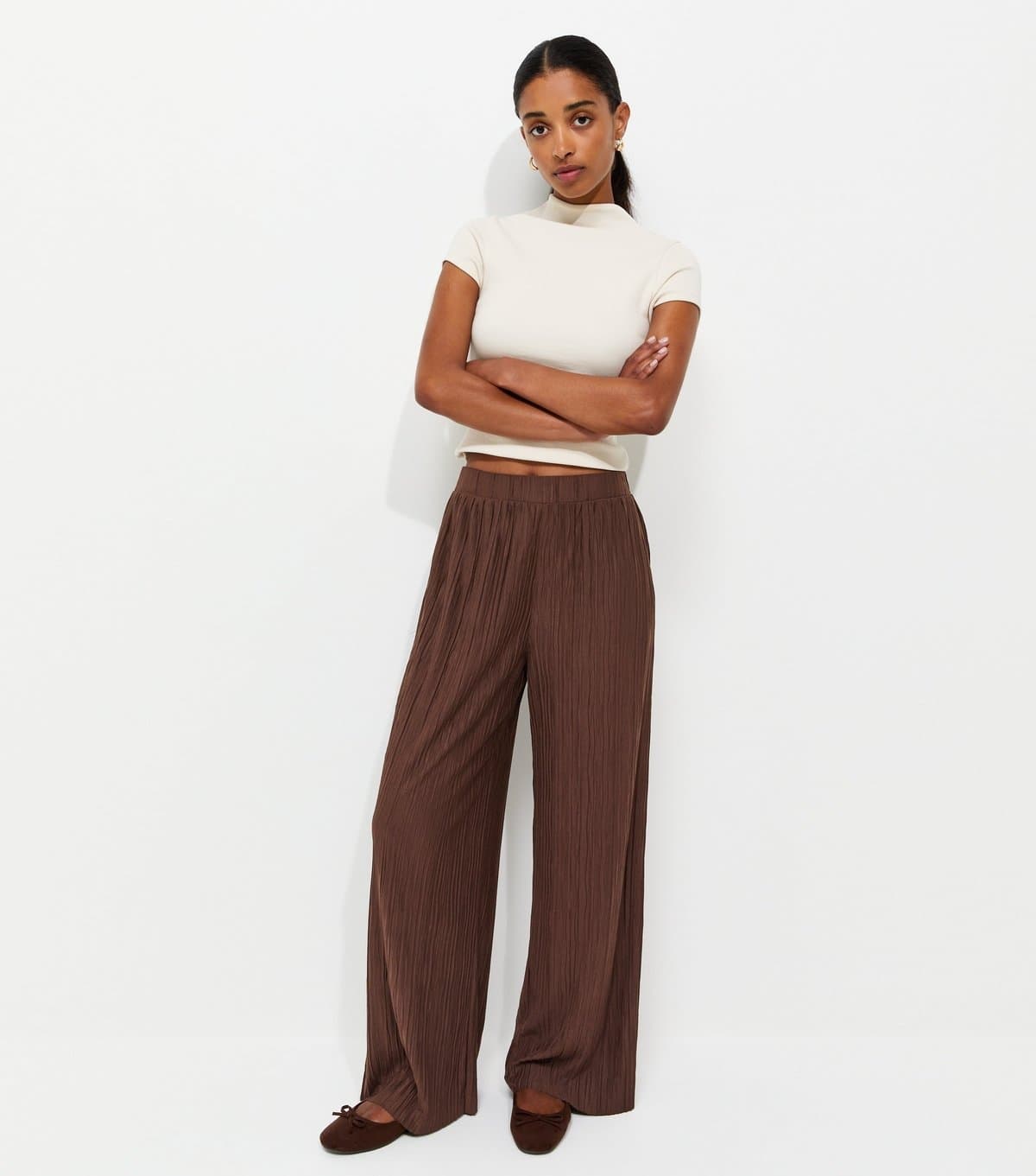 New Look Women's Dark Brown Crinkled Jersey Wide Leg Trousers New Look
