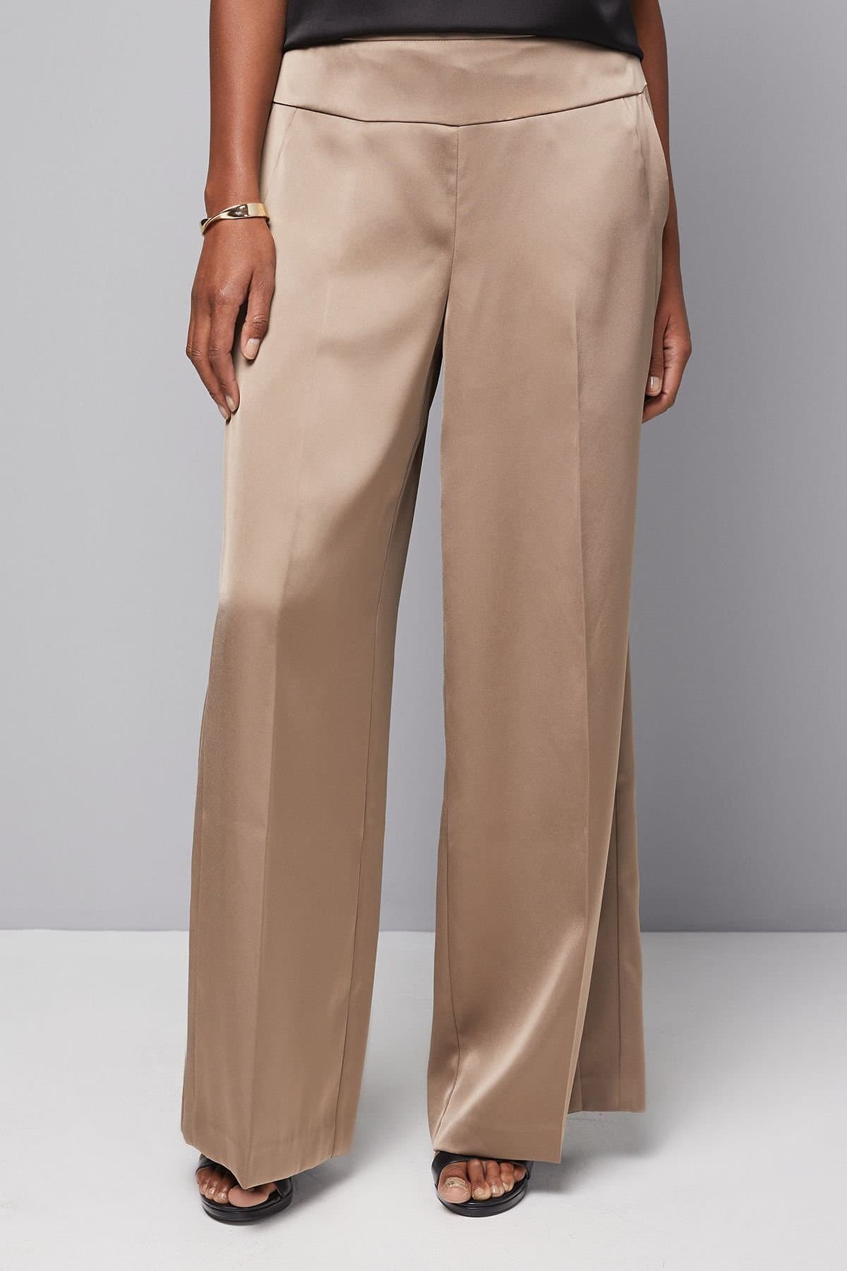 Wallis Wallis Forest Wide Leg Trousers in Satin