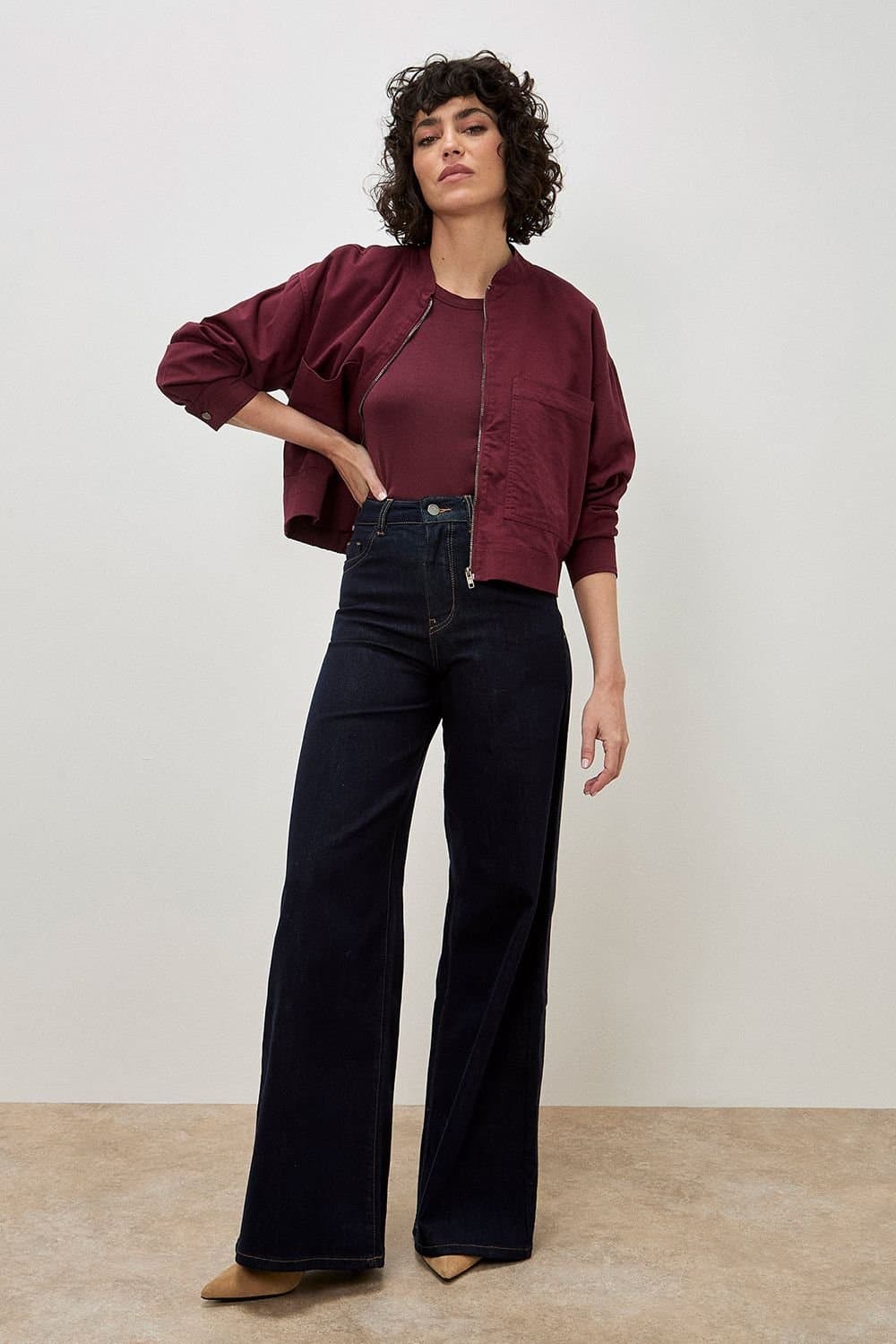 Apricot Apricot Women's Isla Wide Leg Dark Wash Jeans in Navy