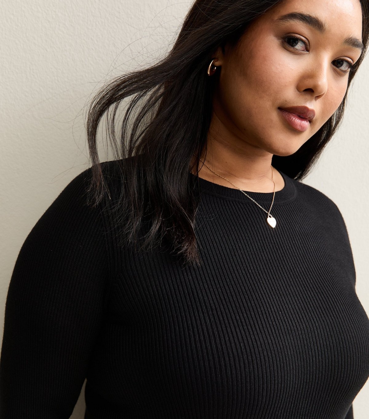 New Look Women's Plus Size Black Ribbed Knit Crew Neck Jumper Curves New Look - 2