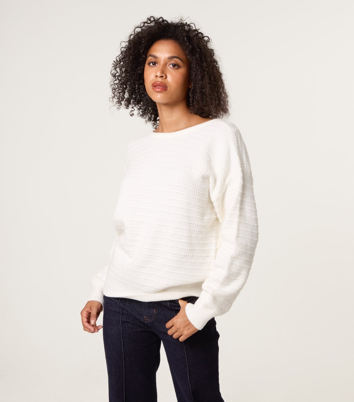 Blue Vanilla Women's Off White Bow Back Jumper Blue Vanilla New Look - 3