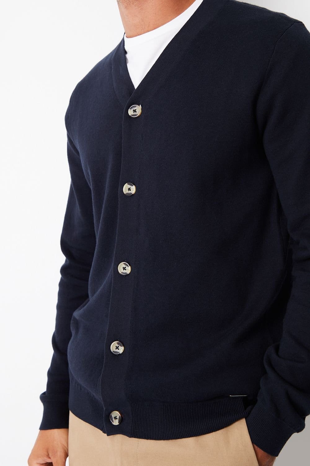 Threadbare Threadbare Men's 'Overton' Cotton Blend Knitted Cardigan in Navy - 4
