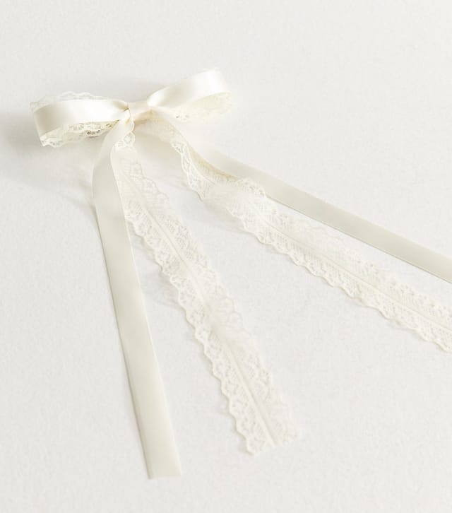 New Look Cream Satin Lace Bow Hair Clip New Look - 2