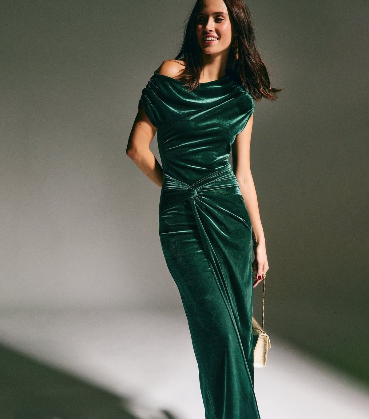 New Look Women's Dark Green Velvet Off The Shoulder Knot Waist Maxi Dress New Look