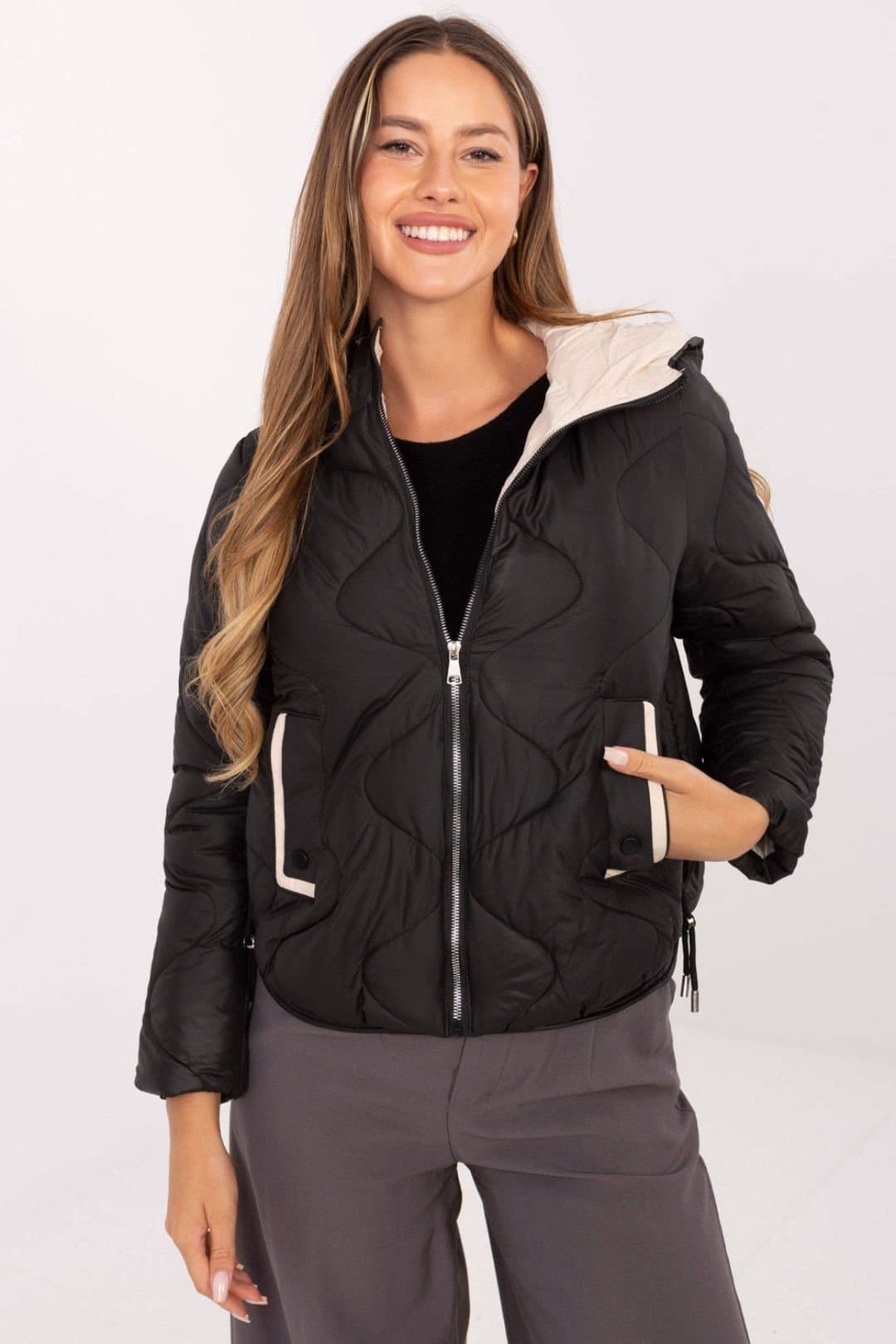 Love Lace Love Lace Women's Quilted Hooded Insulated Transitional Jacket in Black