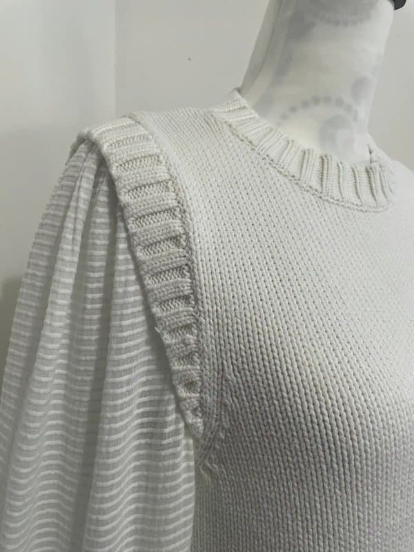 Mint Velvet Mint Velvet Soft White Cotton Knit Jumper with Fabric Sleeves - Size S (10-12)