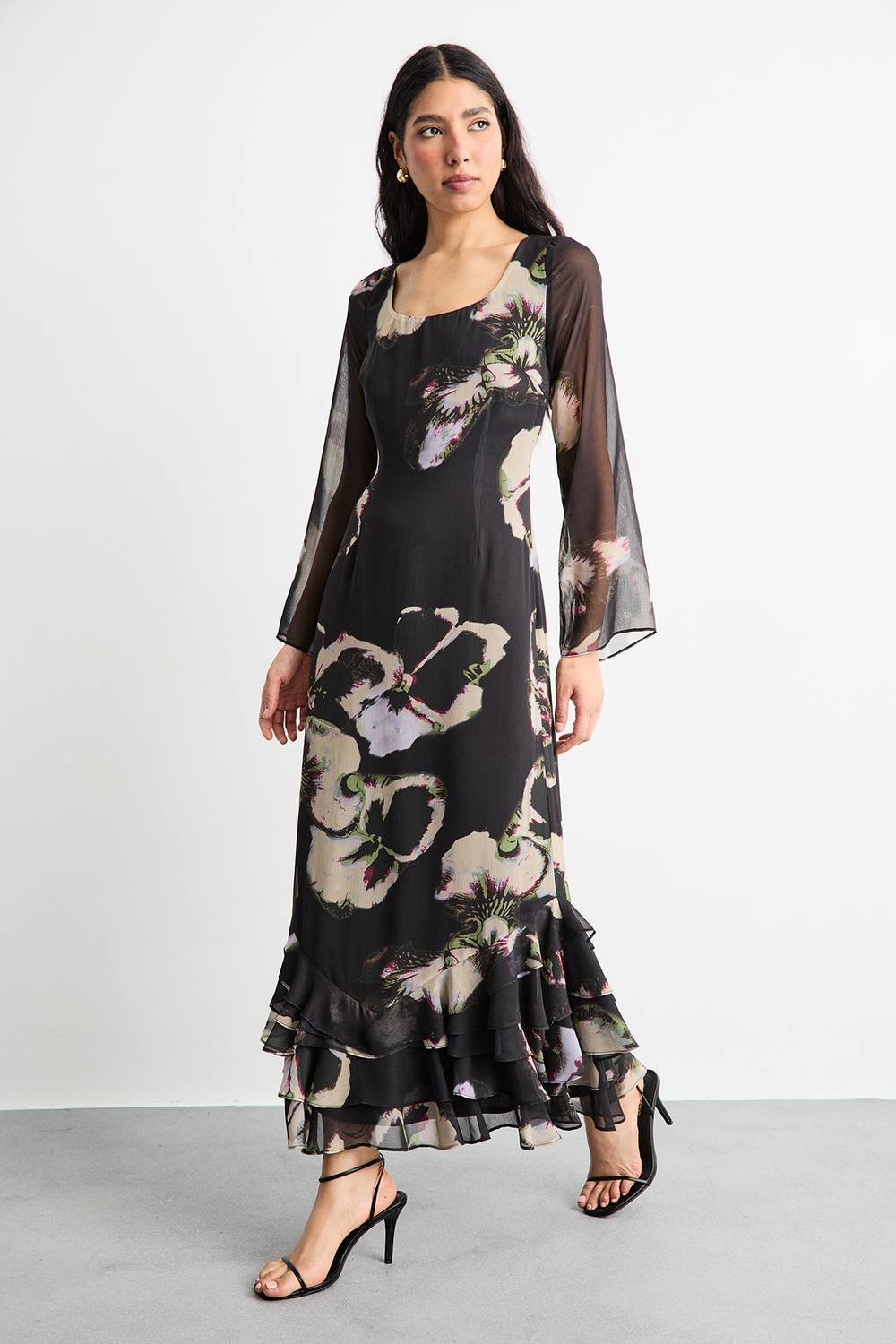 Warehouse Warehouse Women's Printed Scoop Neck Ruffle Hem Midi Dress in Floral - 2