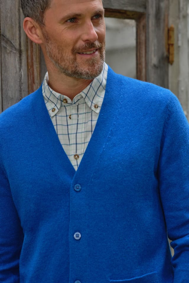 WoolOvers WoolOvers Men's Cashmere & Merino V Neck Cardigan in Cobalt - 2