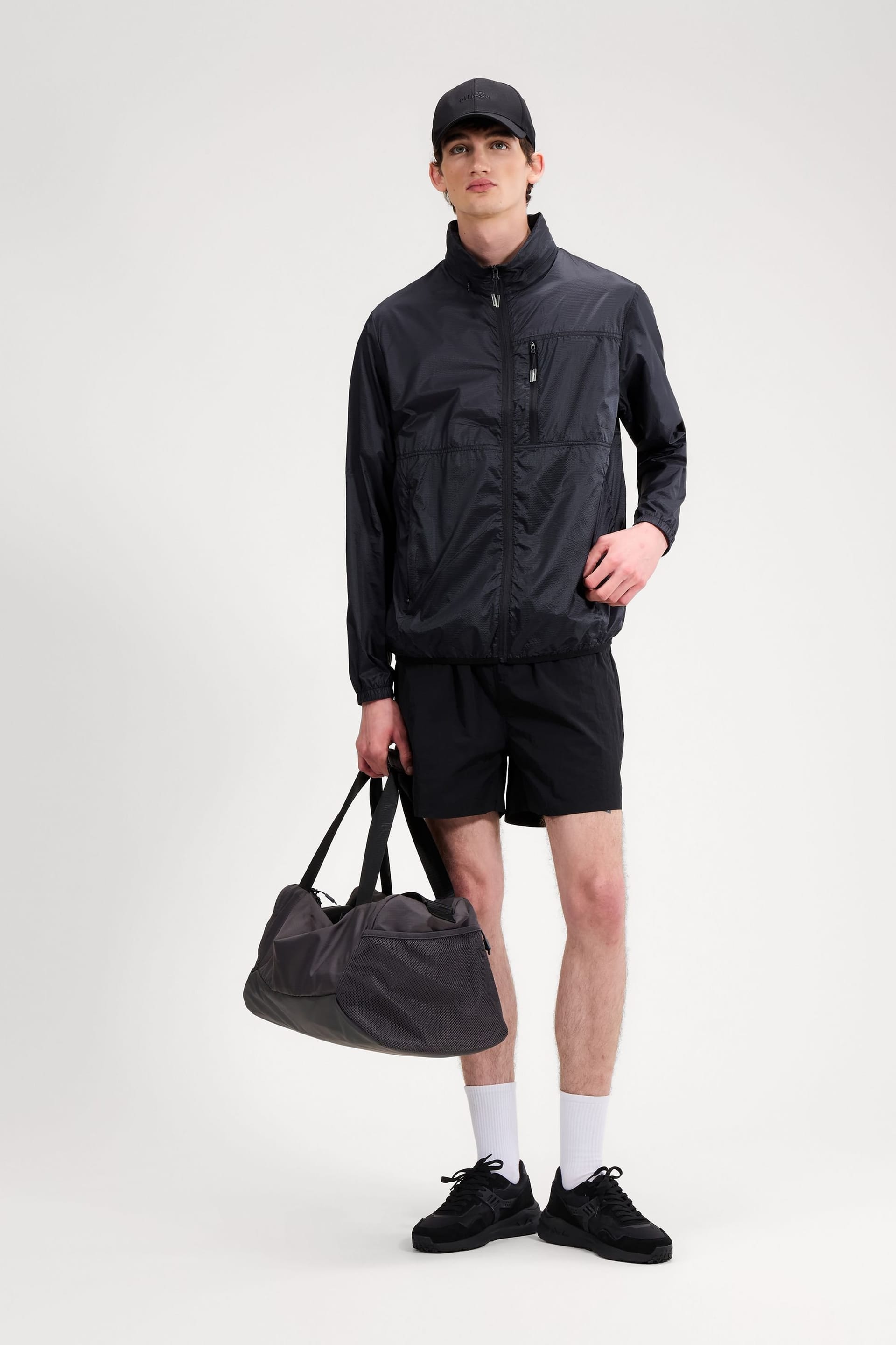 Ellesse Ellesse Men's Berg Windrunner in Black - 4