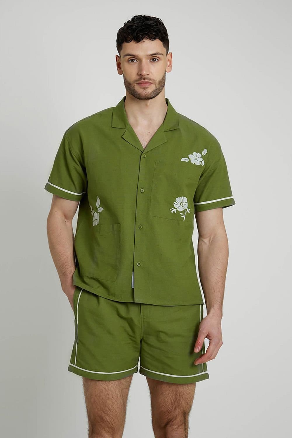 Native Youth Native Youth Men's Cotton Linen Short Sleeve Embroidery Shirt in Khaki