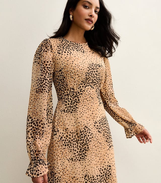 New Look Women's Brown Animal Print Long Sleeve Chiffon Maxi Dress New Look - 3