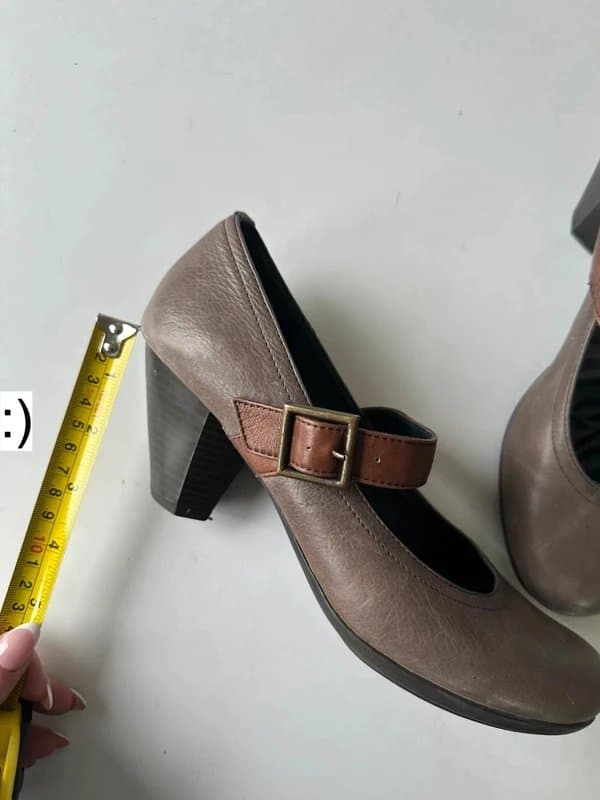 Hispanitas Hispanitas heels mocha brown courts high grip sole 6 39 Mary Jane