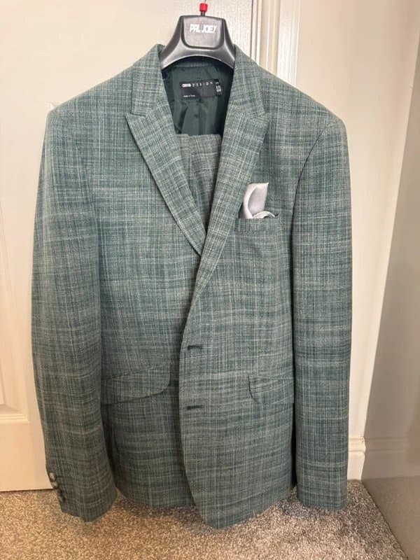 ASOS Design Asos design green patterned suit