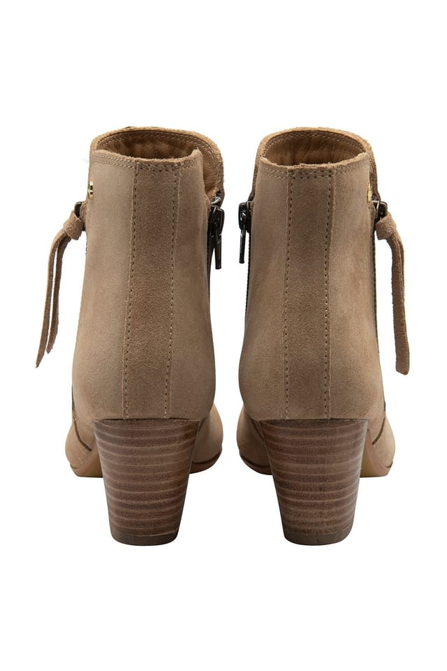 Ravel Ravel Women's 'Tulli' Suede Ankle Boots in Beige - 3