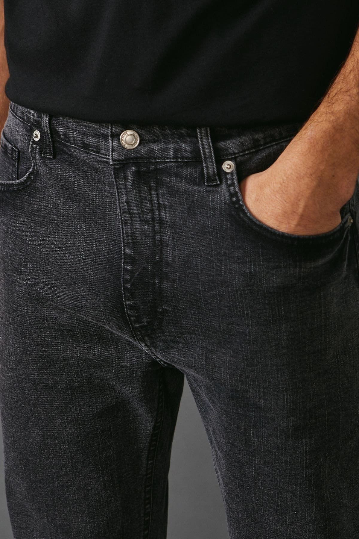 Burton Burton Men's Washed Black Stretch Straight Fit Jeans - 4