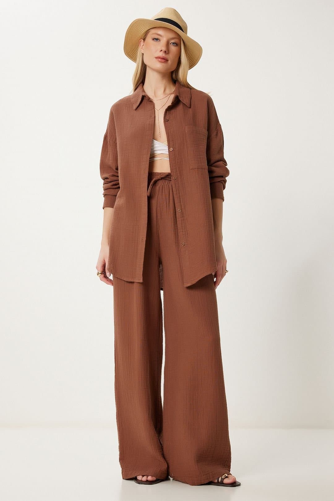 Happiness Istanbul Happiness Istanbul Women's High Waist Wide Leg Two-Piece Co-ord Set with Shirt Collar in Brown