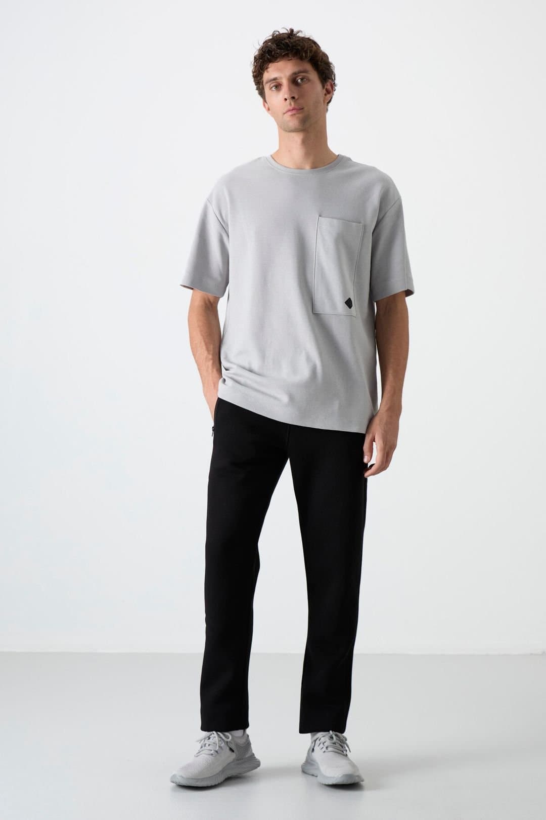 Tommy Life Tommy Life Men's Regular Fit Fleece Sweatpants in Black