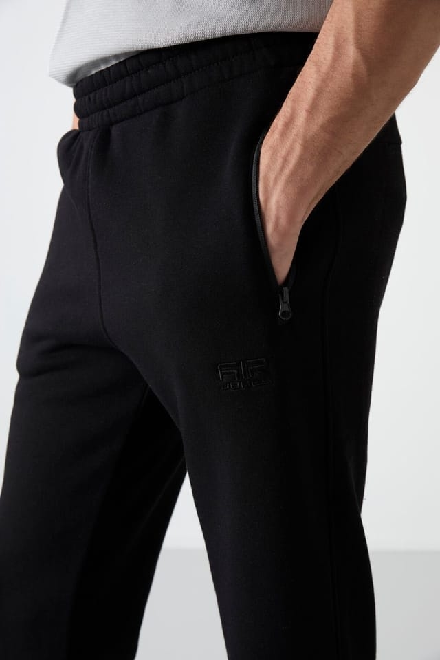 Tommy Life Tommy Life Men's Regular Fit Fleece Sweatpants in Black - 3