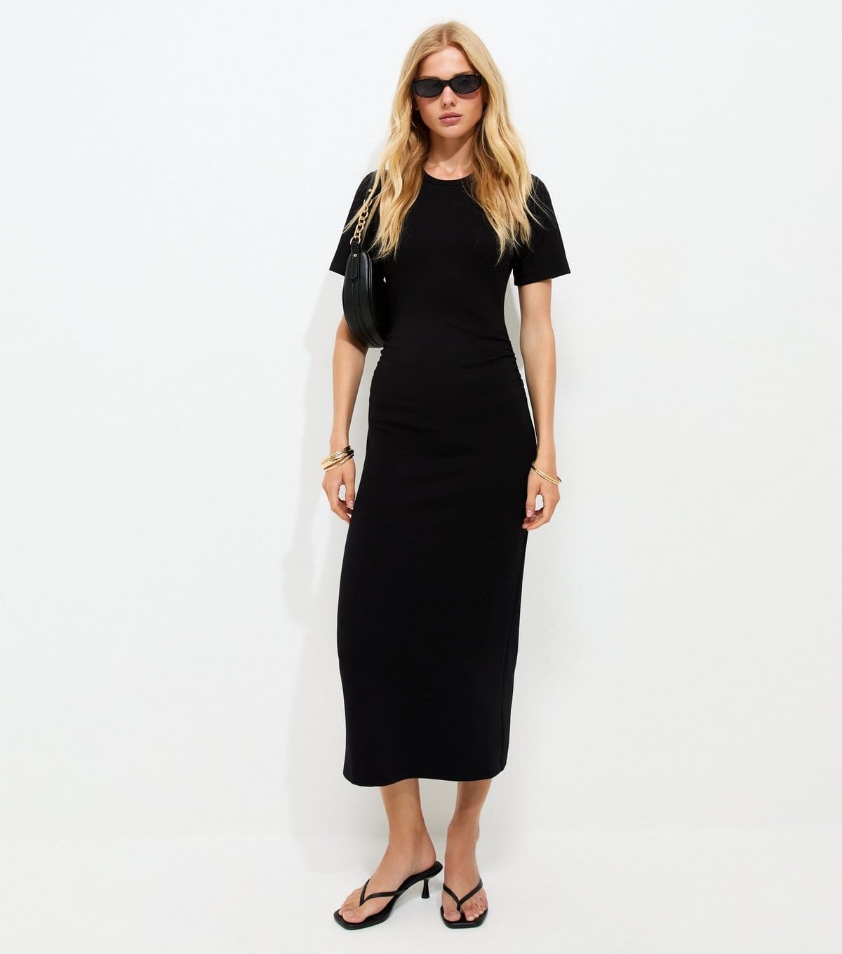New Look Black Ruched Side Short Sleeve Midi Dress